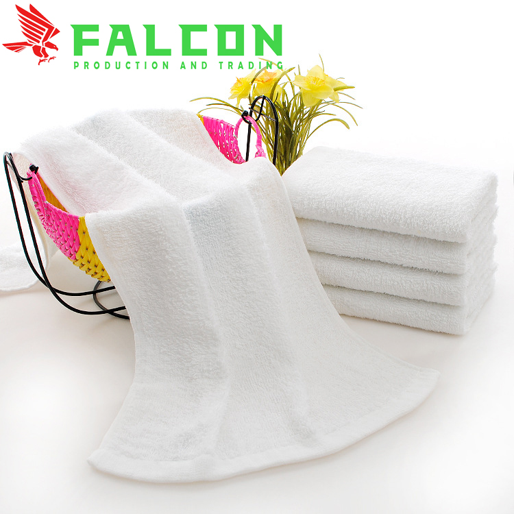 Chất liệu khăn ảnh hưởng đến trải nghiệm của khách cư trú.