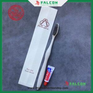 Bàn chải lúa mạch dùng 1 lần in logo cao cấp tại Falcon