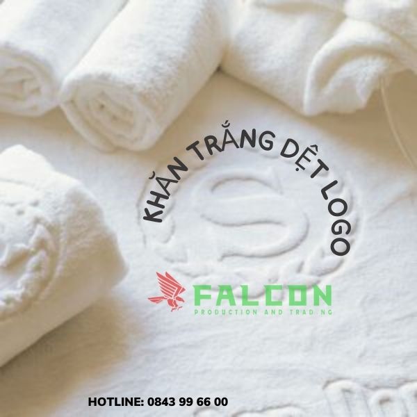 Khăn trắng cao cấp dệt logo cho khách sạn.