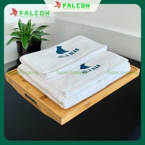 Khăn tắm thêu logo khách sạn cao cấp