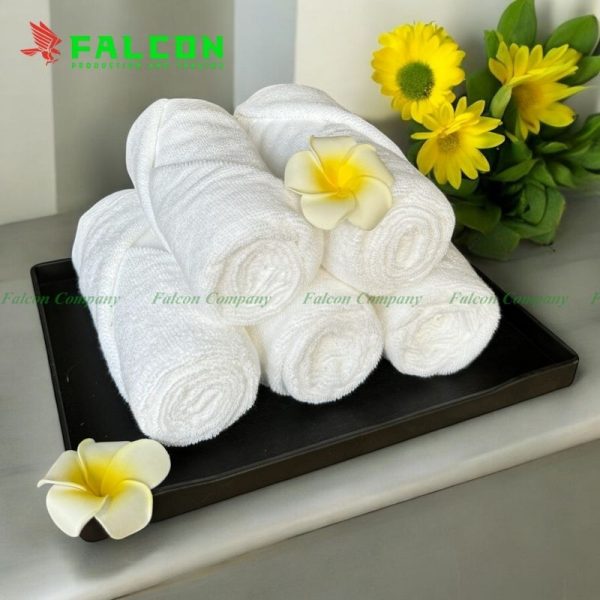 Khăn tay khách sạn cotton dày dặn thấm hút hiệu quả
